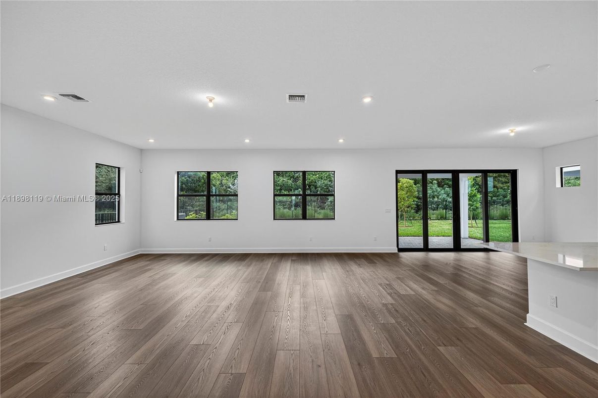 Empty room, Interior, Recessed Lighting, Wood Texture Flooring