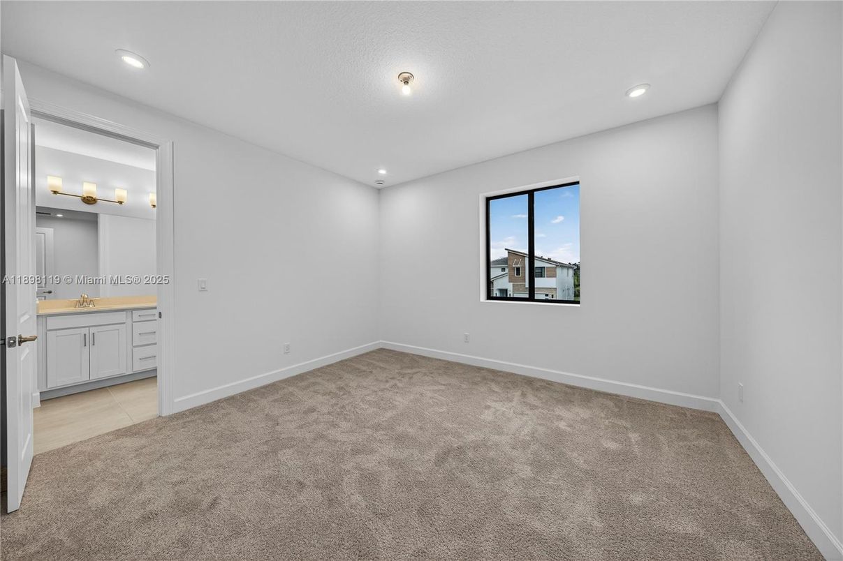 Bathroom, Empty room, Interior, Recessed Lighting