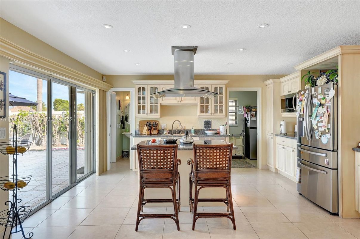 Interior, Kitchen, Recessed Lighting