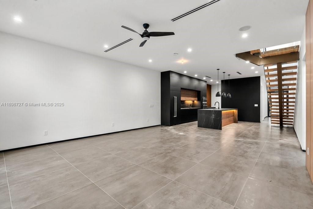 Interior, Kitchen, Recessed Lighting