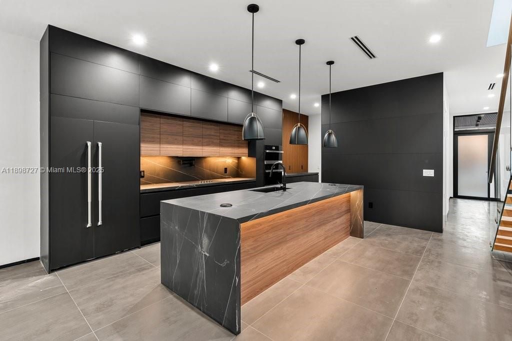 Interior, Kitchen, Pendant Lights, Recessed Lighting
