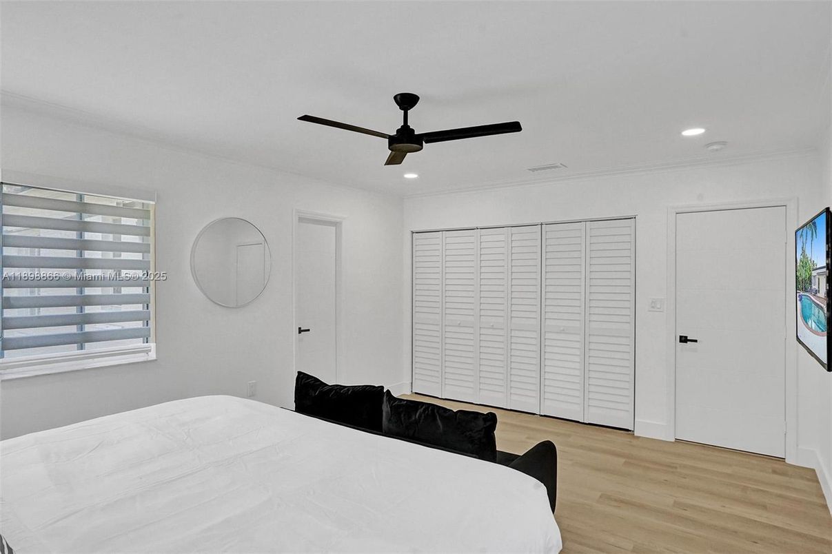 Bedroom, Interior, Recessed Lighting, Wood Texture Flooring