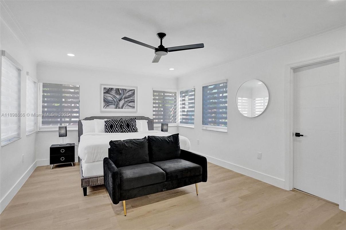 Bedroom, Interior, Recessed Lighting, Wood Texture Flooring