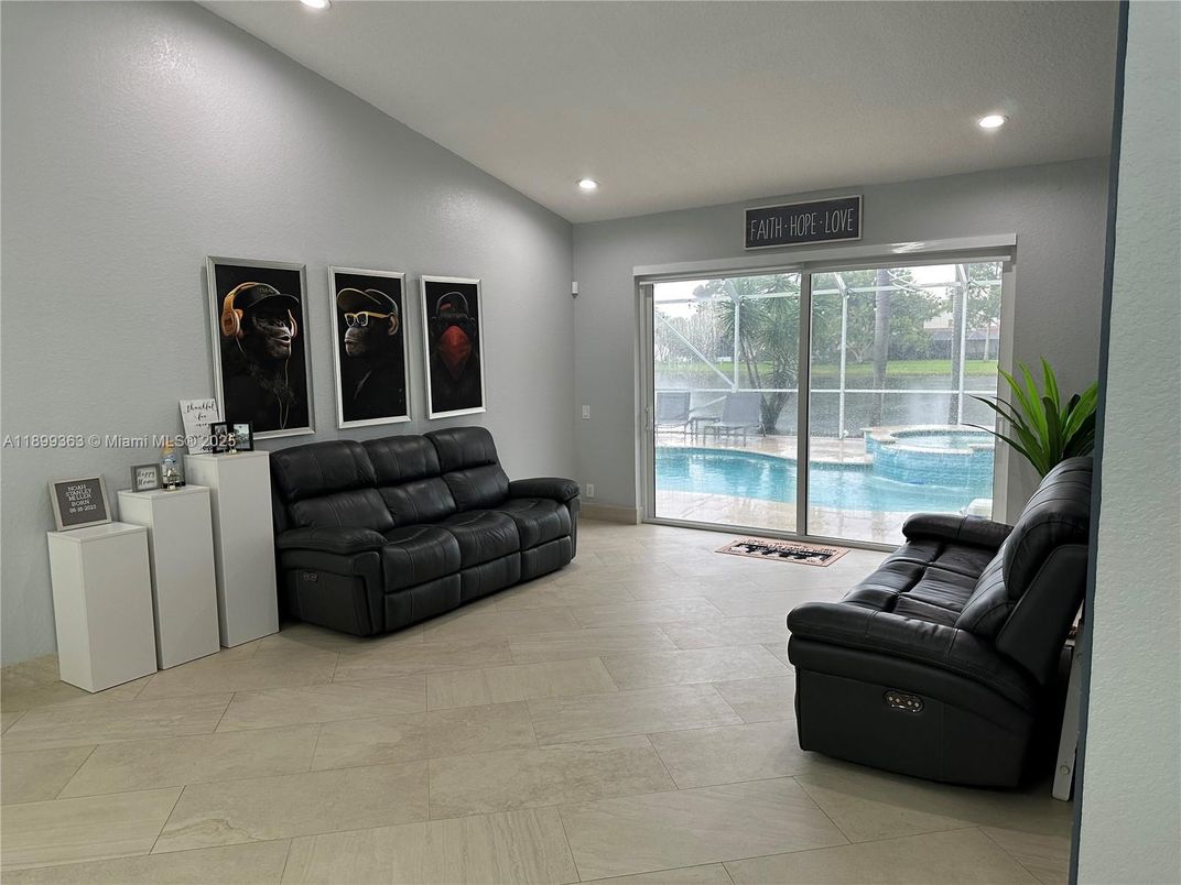 Interior, Living room, Recessed Lighting