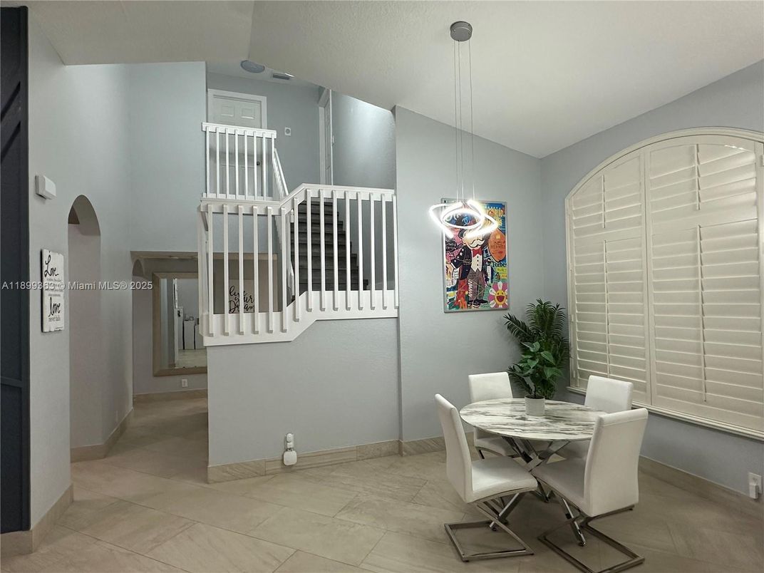 Dining room, Interior, Pendant Lights