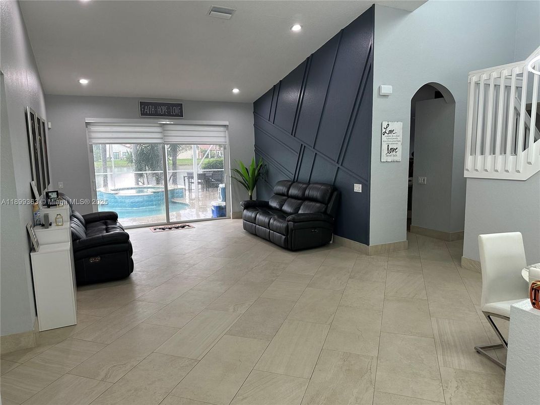 Interior, Recessed Lighting