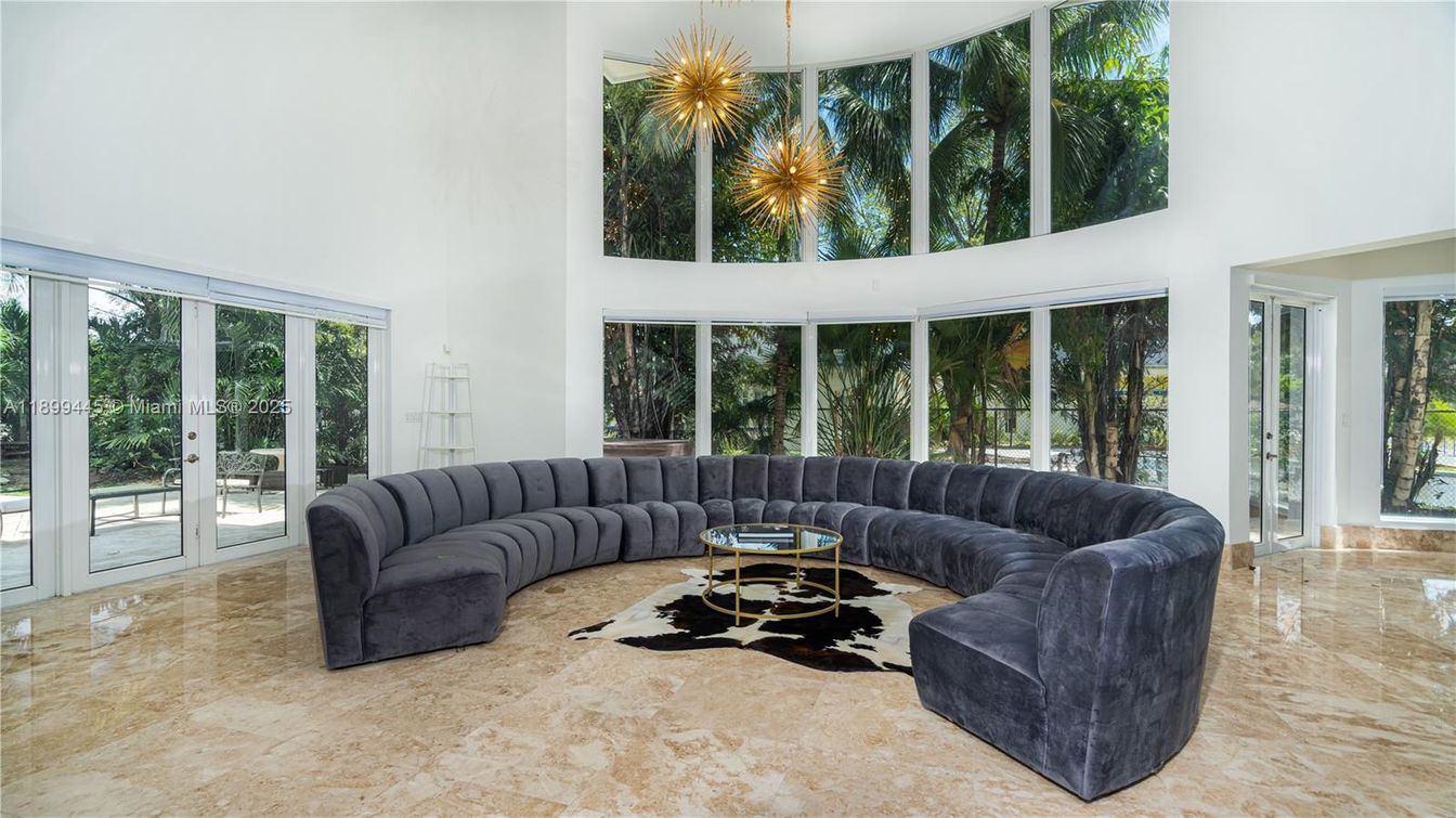 Interior, Living room, Pendant Lights, Sun Room