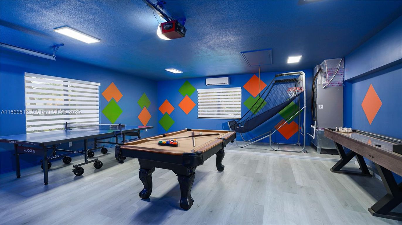 Billiard Table, Game Room, Interior, Recessed Lighting, Wood Texture Flooring