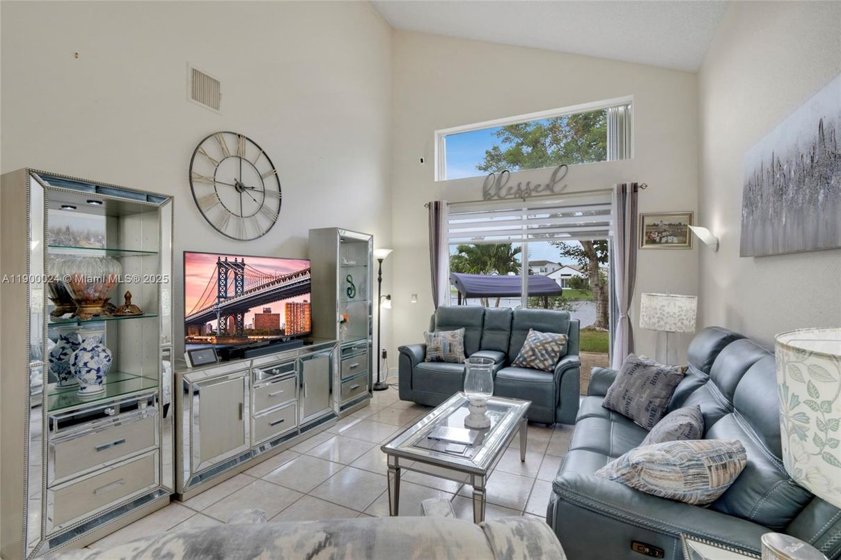 Interior, Living room