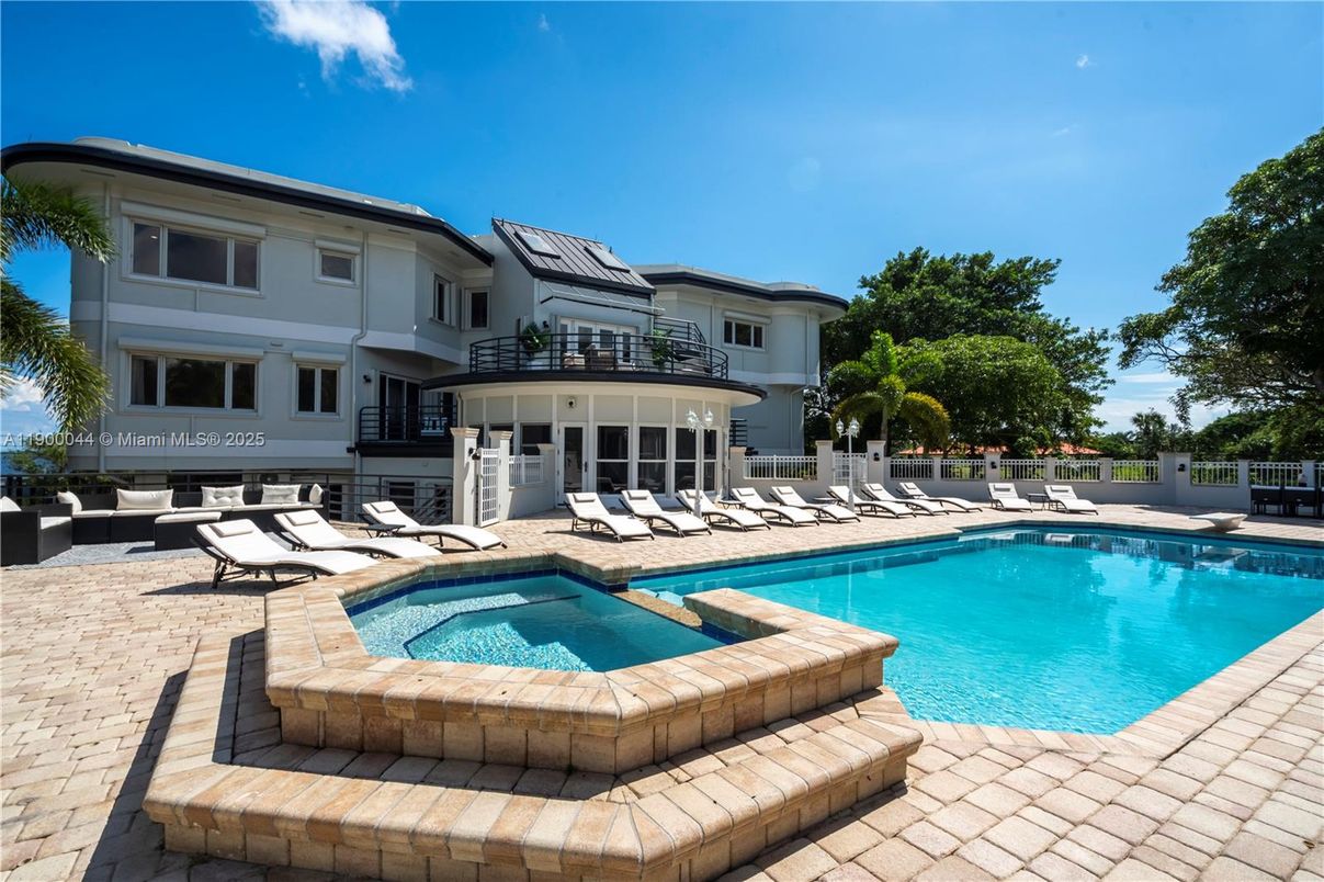 Exterior, Pool, Solar Panels