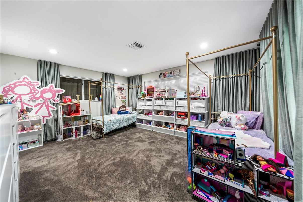 Bedroom, Interior, Recessed Lighting