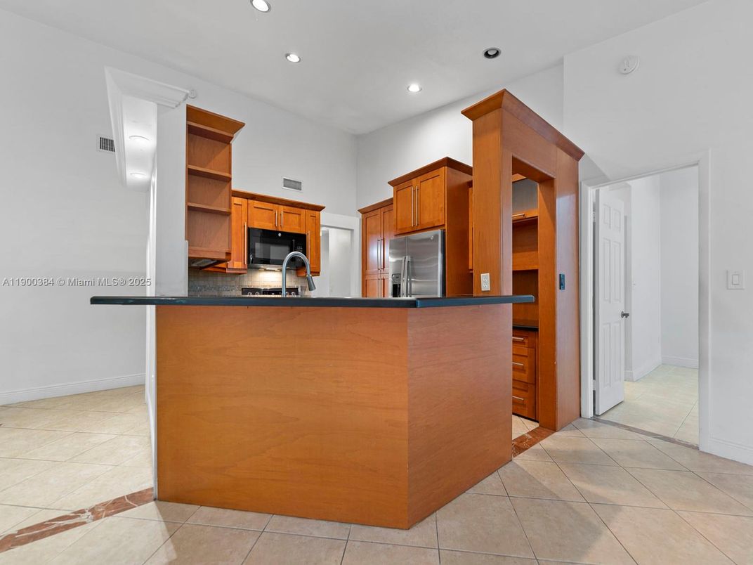 Interior, Kitchen, Recessed Lighting