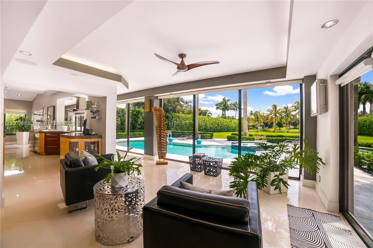 Interior, Pool, Recessed Lighting