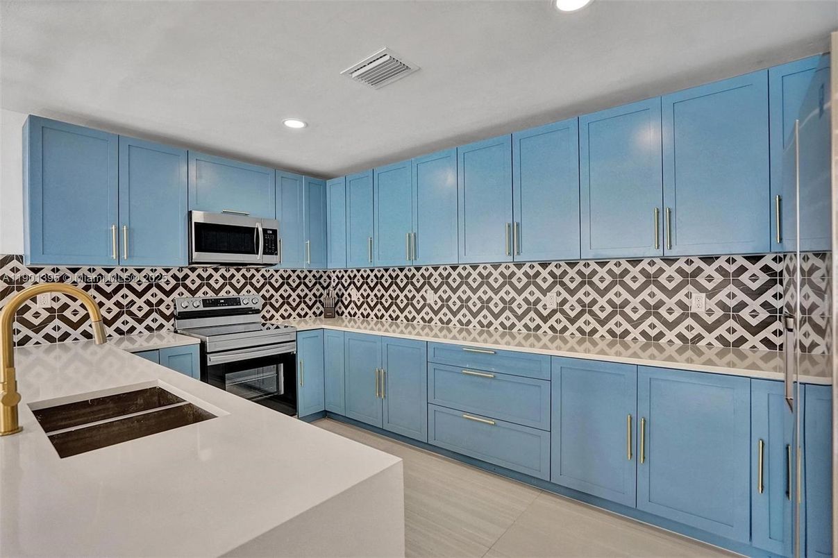 Interior, Kitchen, Recessed Lighting