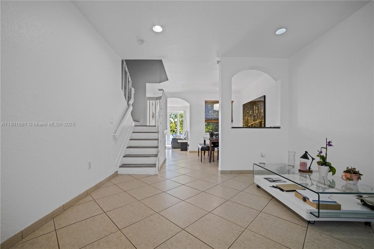 Interior, Recessed Lighting