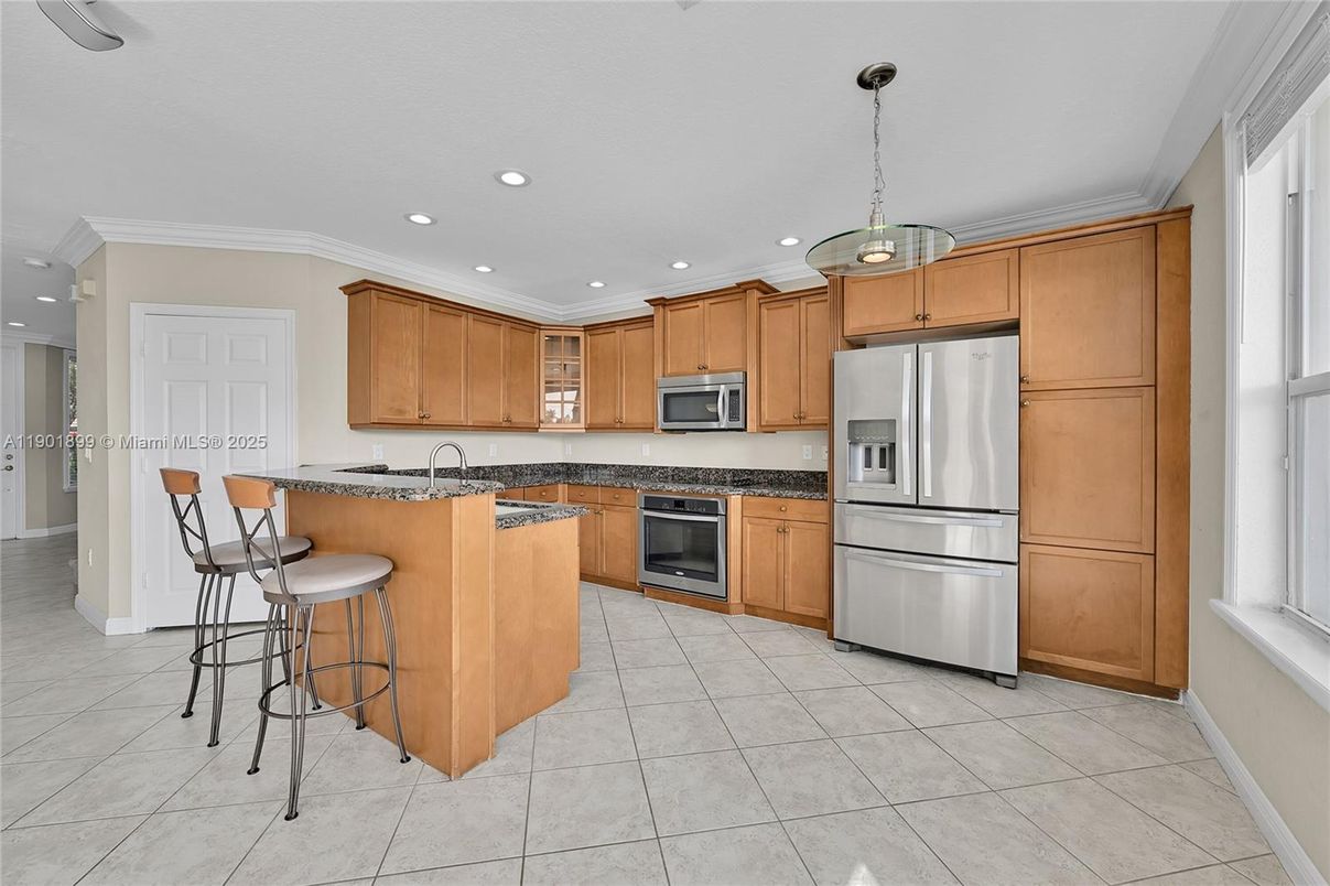 Interior, Kitchen, Pendant Lights, Recessed Lighting, Stainless Steel Appliances