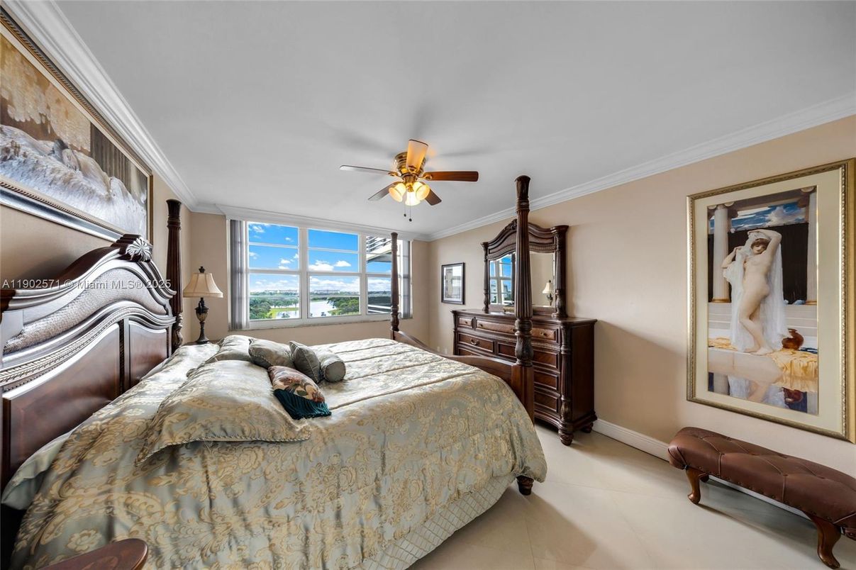 Bedroom, Interior, Water