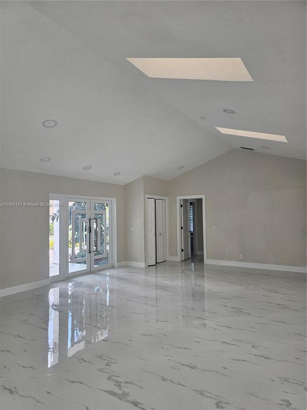 Empty room, Interior, Marble, Recessed Lighting
