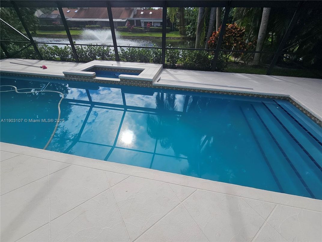 Interior, Pool, Water