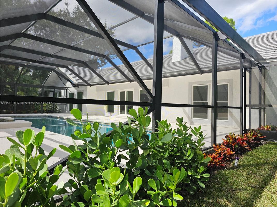 Glass Ceilings, Interior, Pool, Sun Room
