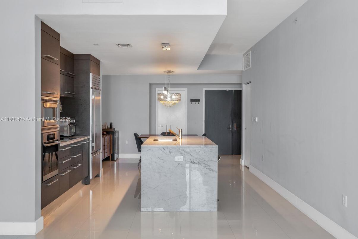 Chandelier, Interior, Kitchen