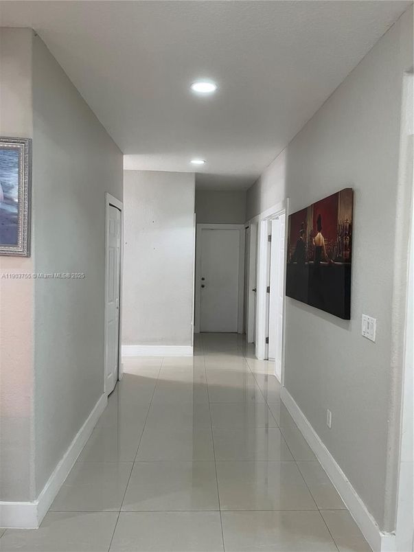 Interior, Recessed Lighting