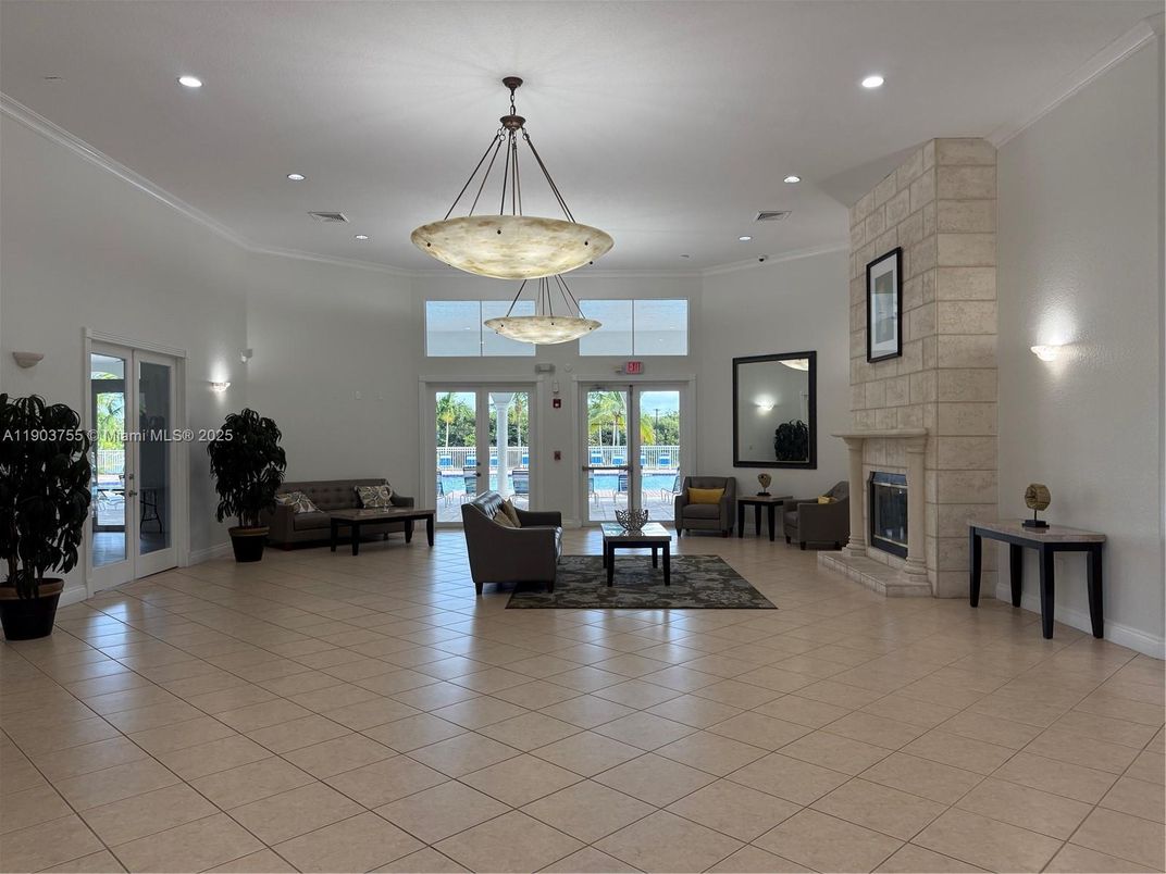 Fireplace, Interior, Living room, Pendant Lights, Recessed Lighting