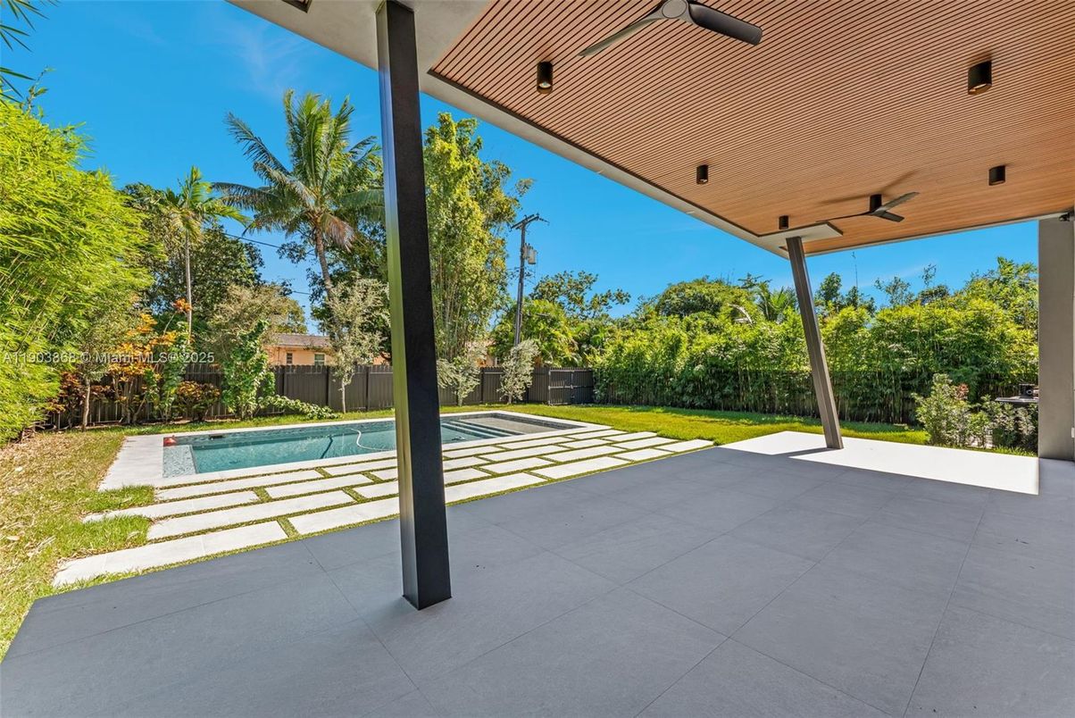 Backyard, Exterior, Pool