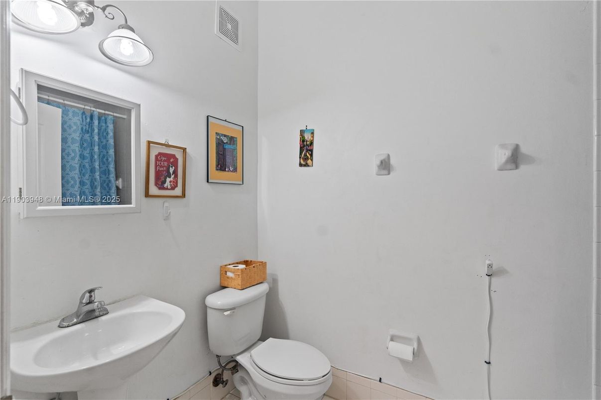 Bathroom, Interior