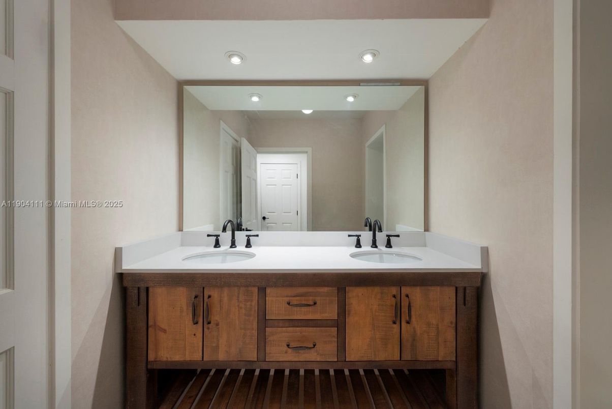 Bathroom, Dual Sink Vanities, Interior, Recessed Lighting, Wood Texture Flooring