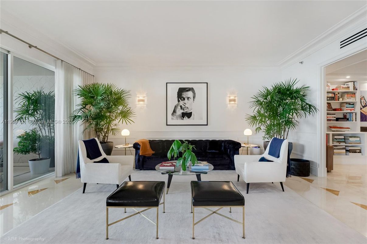 Interior, Living room