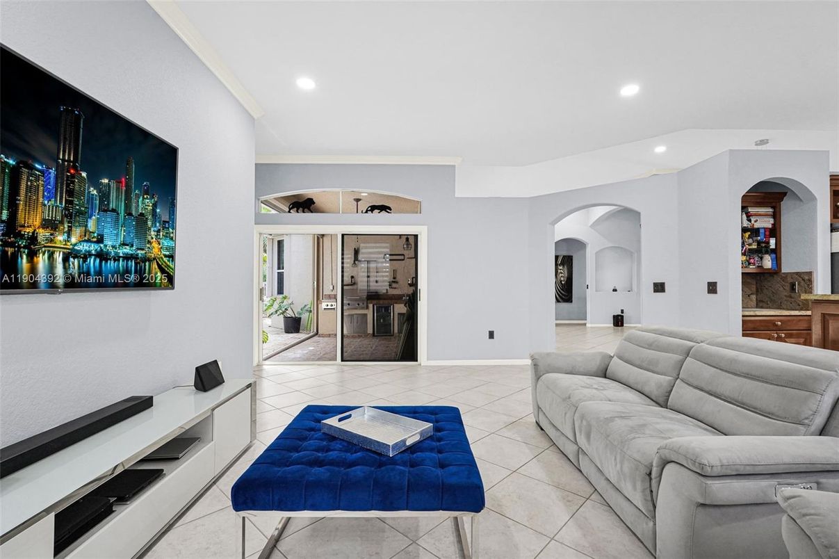 Interior, Living room, Recessed Lighting