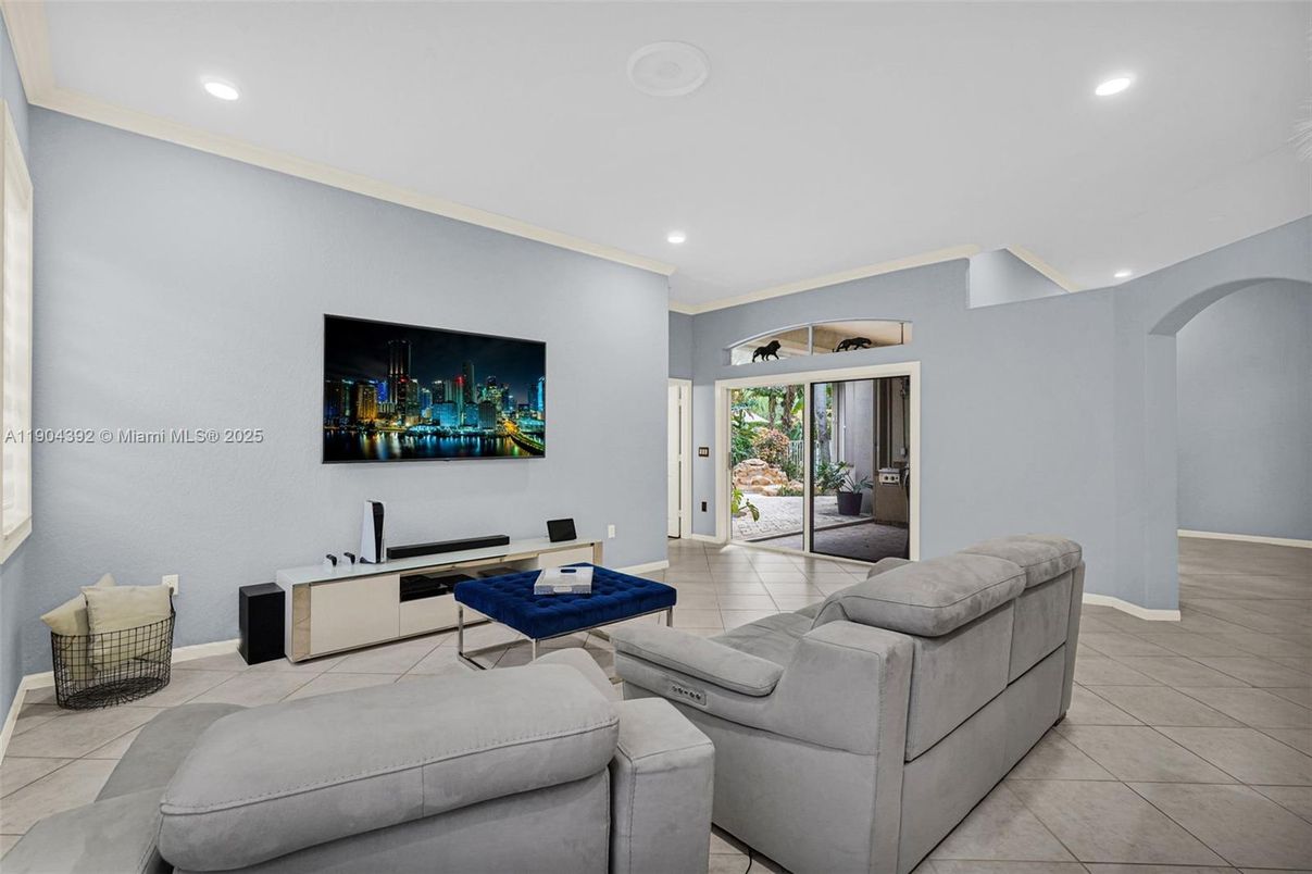 Interior, Living room, Recessed Lighting