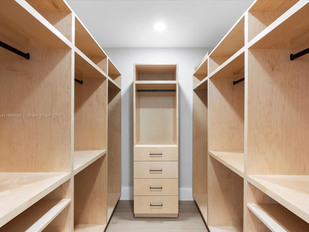 Interior, Recessed Lighting, Walk-in Closets