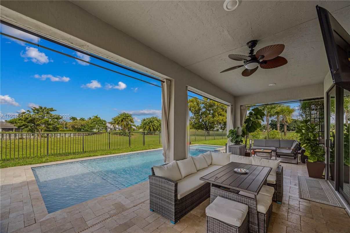 Exterior, Pool, Sun Room