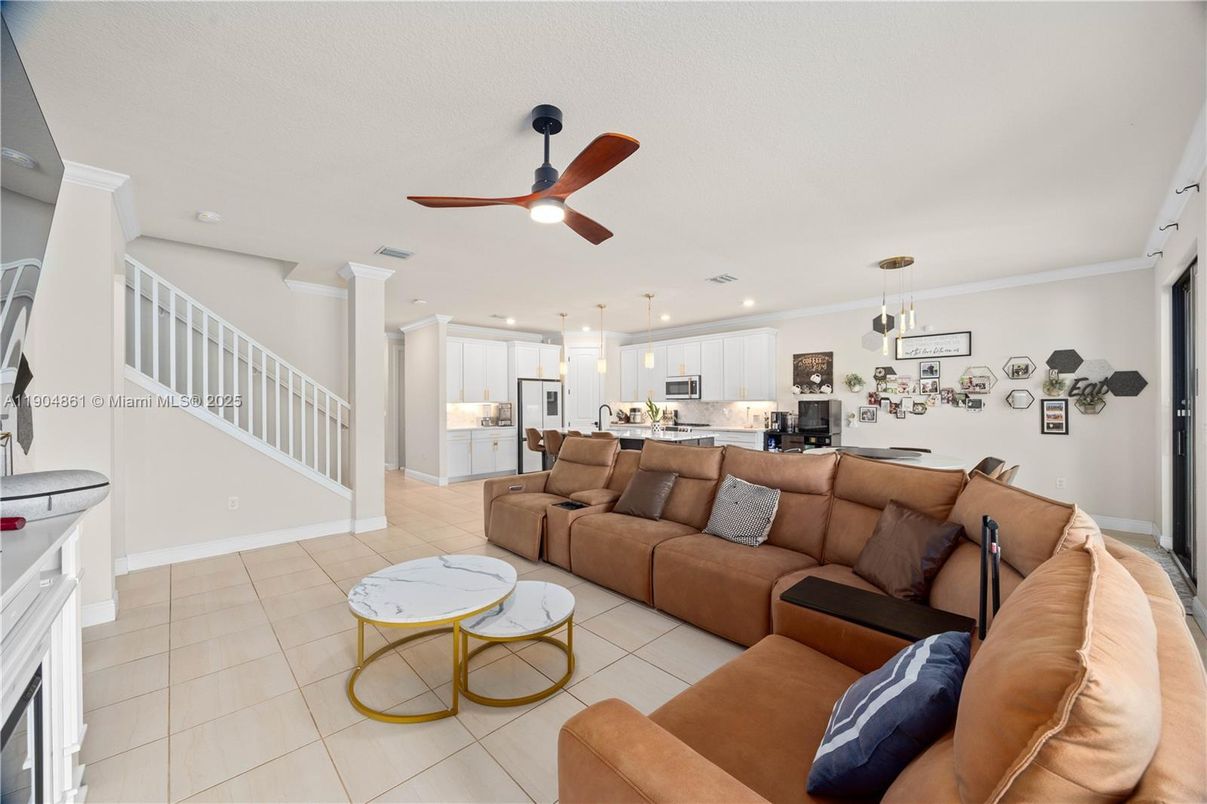 Interior, Kitchen, Living room, Pendant Lights, Recessed Lighting