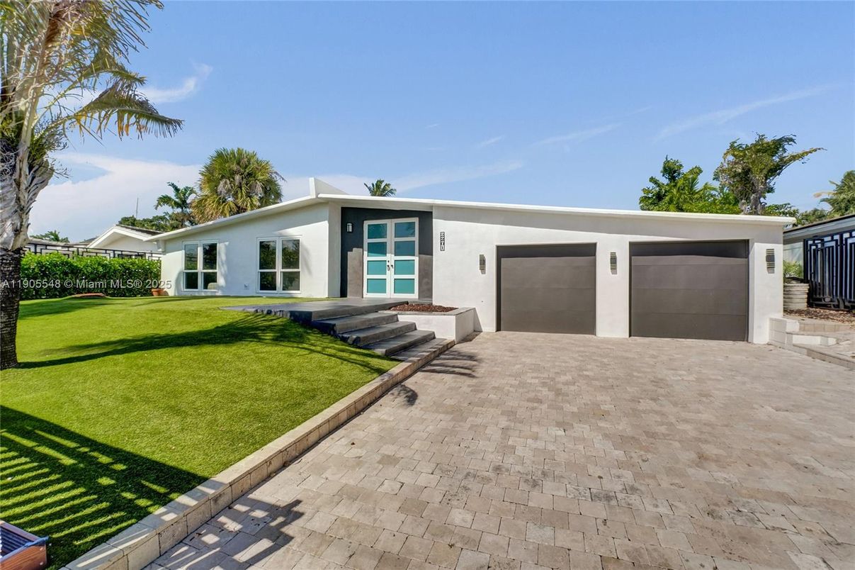 Attached, Backyard, Exterior, Facade, Ranch