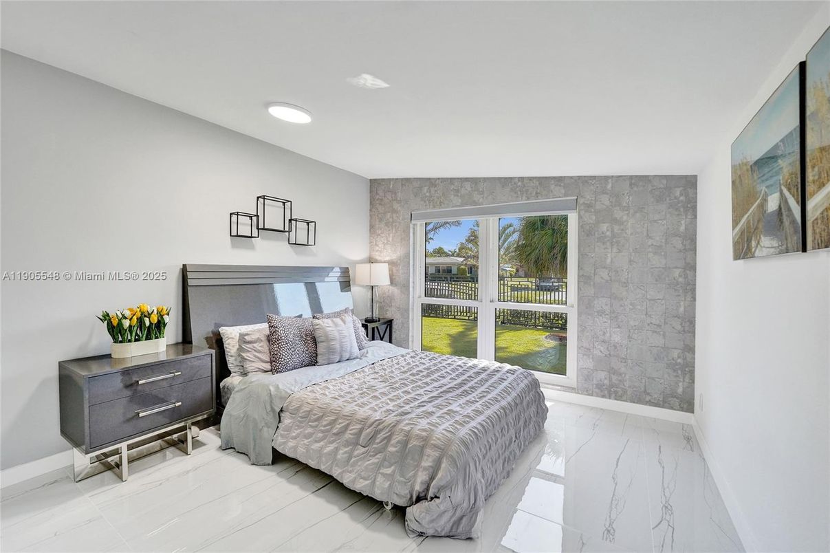 Bedroom, Interior, Marble, Recessed Lighting