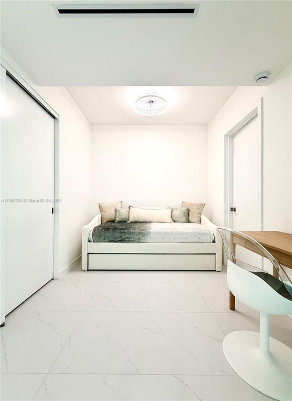 Bedroom, Interior, Marble
