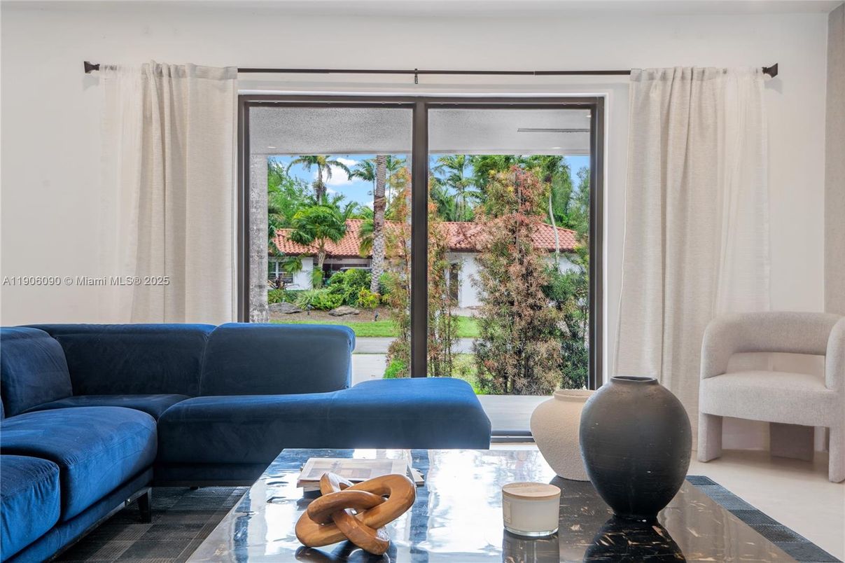 Interior, Living room