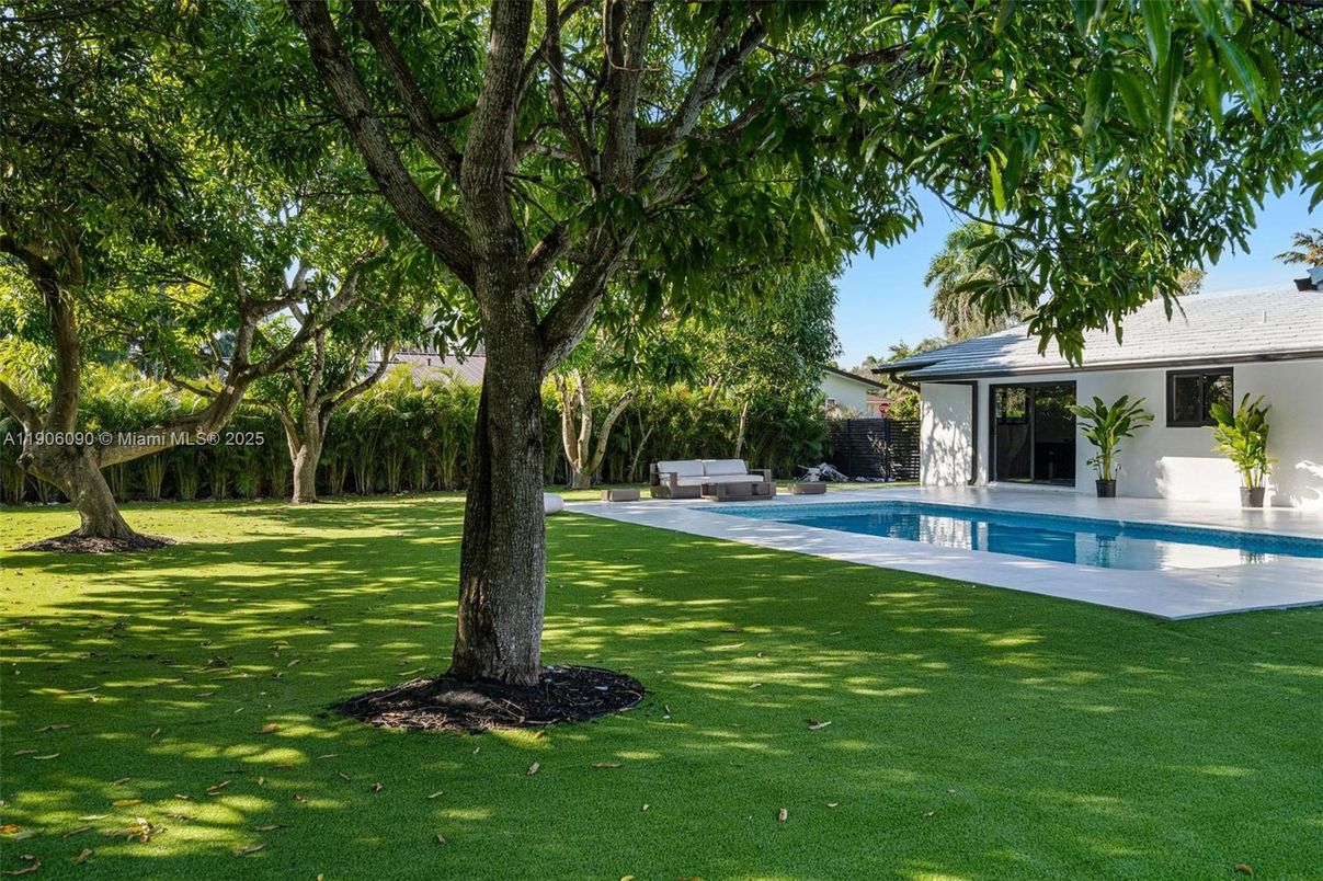 Backyard, Exterior, Pool