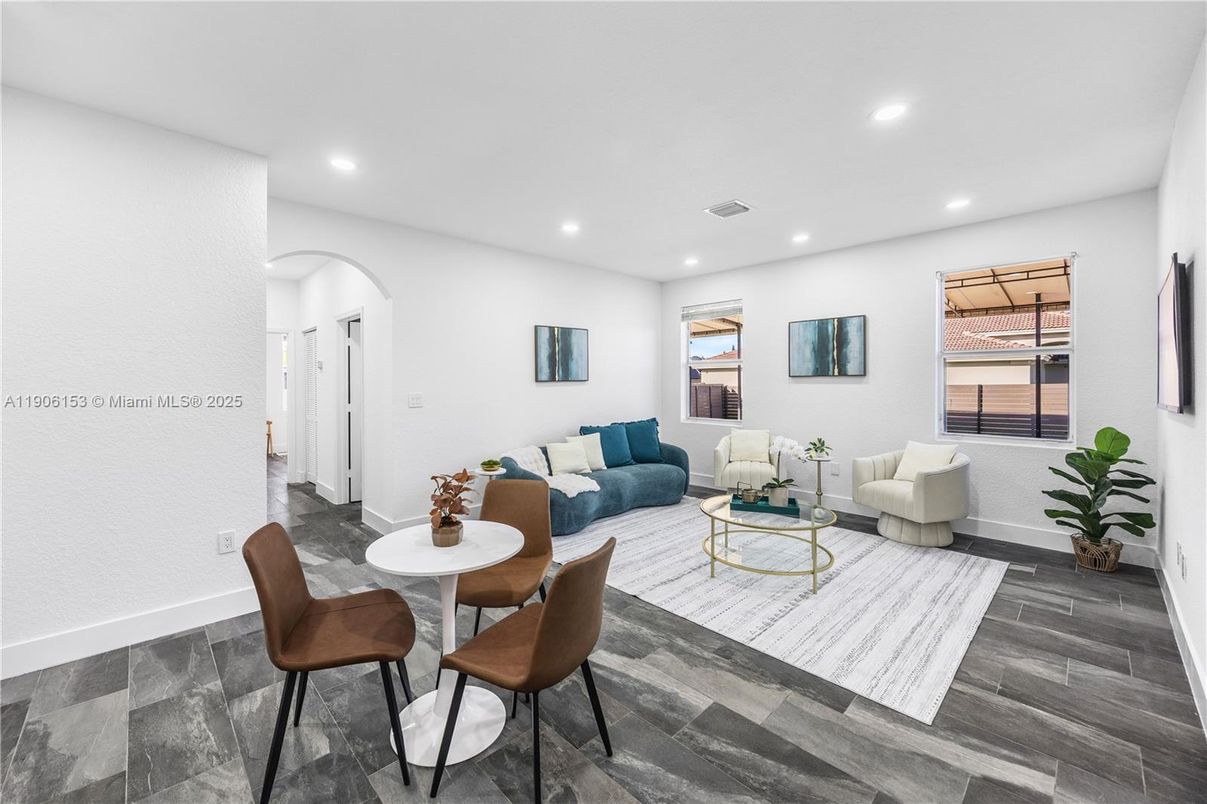 Dining room, Interior, Living room, Recessed Lighting, Wood Texture Flooring