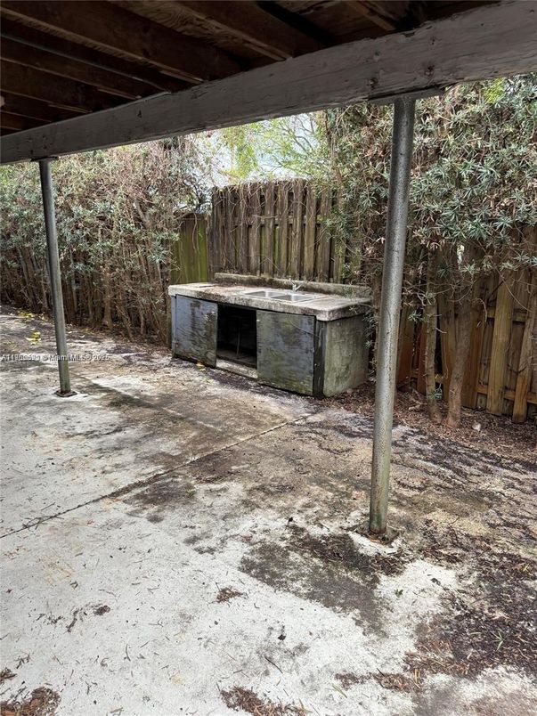 Backyard, Exterior, Hot Tub