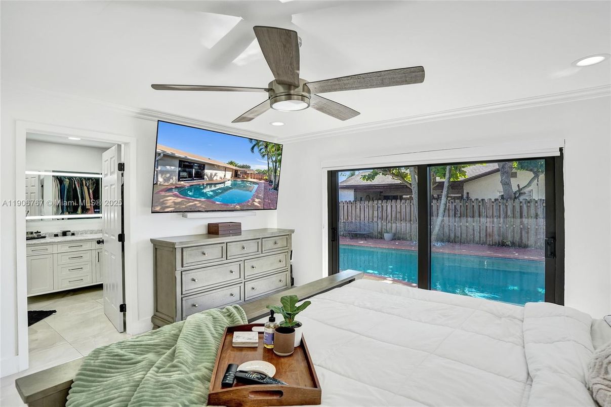 Bedroom, Interior, Recessed Lighting