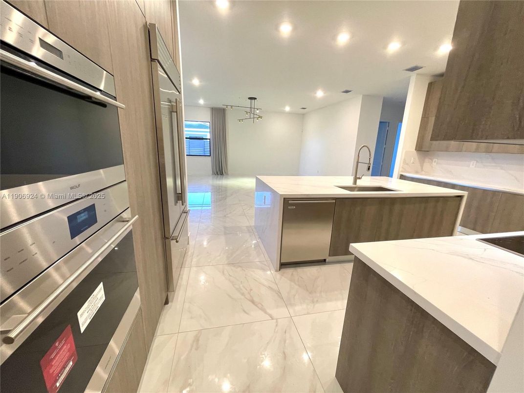 Interior, Kitchen, Marble, Pendant Lights, Recessed Lighting, Stainless Steel Appliances