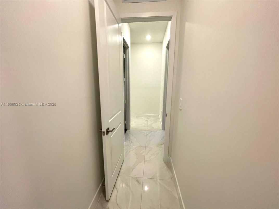 Interior, Marble, Recessed Lighting