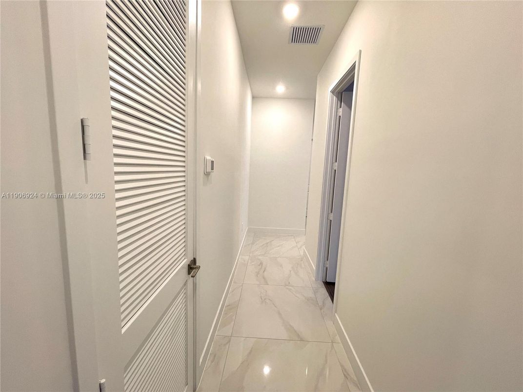 Interior, Marble, Recessed Lighting