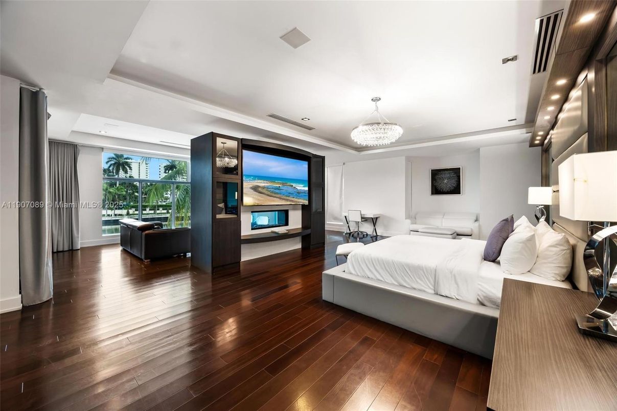 Bedroom, Chandelier, Interior, Recessed Lighting, Wood Texture Flooring