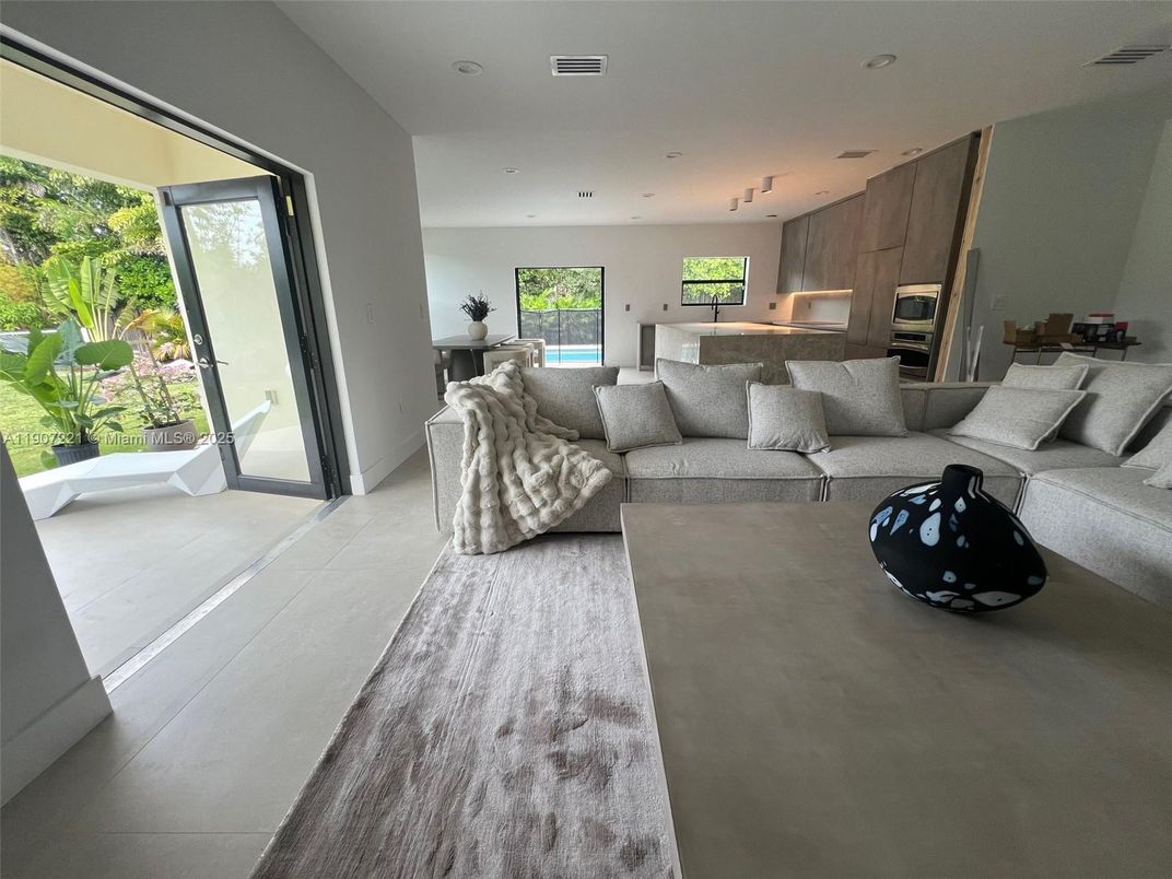 Interior, Kitchen, Living room, Recessed Lighting