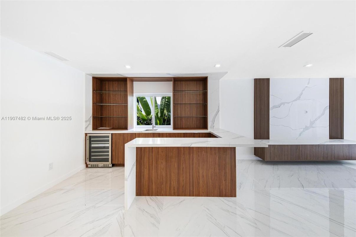 Interior, Kitchen, Marble, Marble Walls, Recessed Lighting